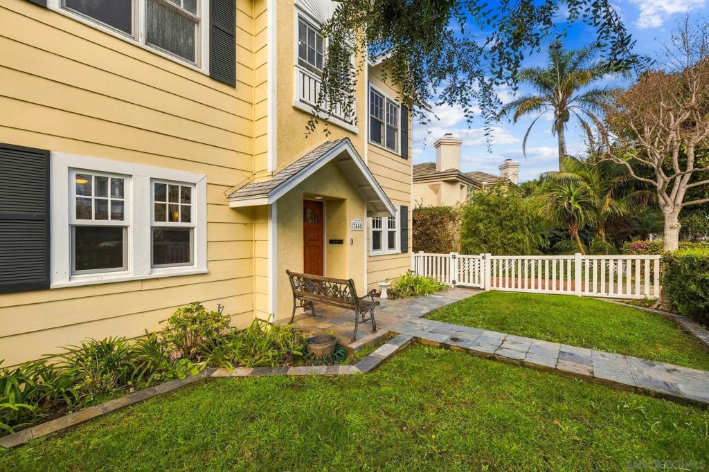 7444 7446 Draper Ave