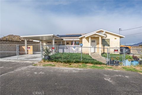 9404 Mesa Lucerne Valley CA 92356