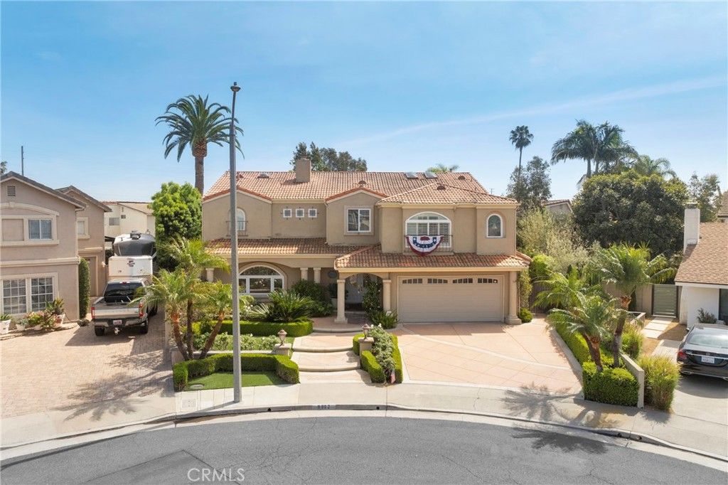 Photo of 9902 Lapworth Cir, Huntington Beach, CA 92646 (MLS # OC26039051)