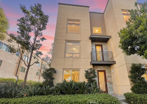 Photo of 27 SOHO, Irvine, CA 92612 (MLS # PW26070308)