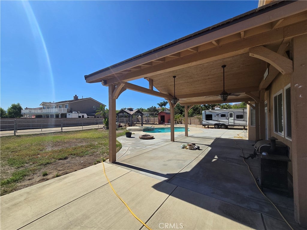 1560 Dodge Way