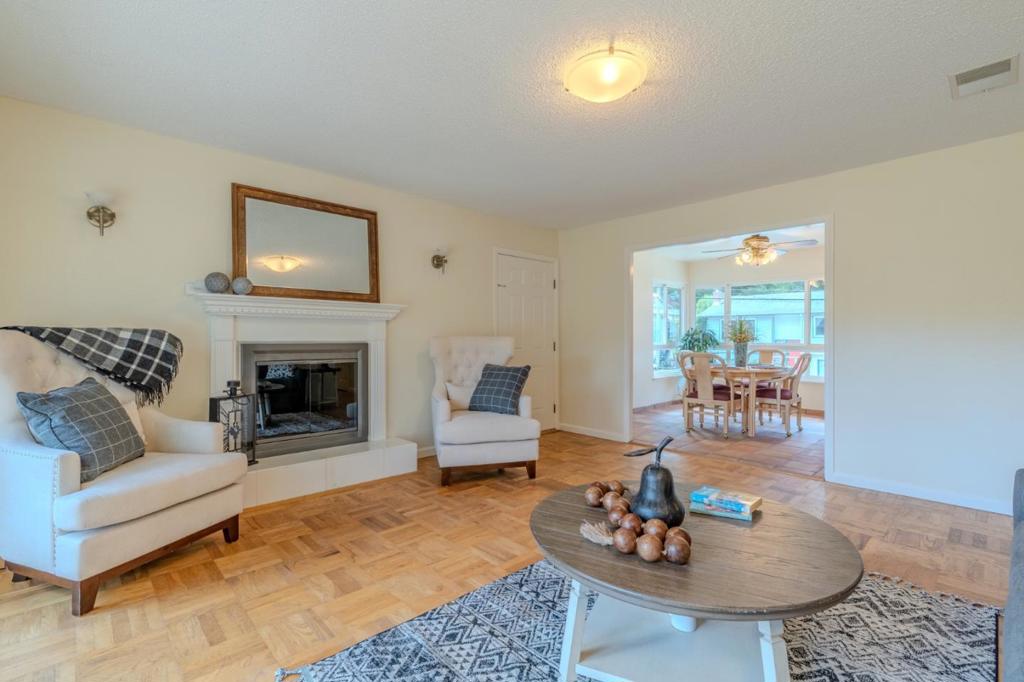 1173 Alicante Drive