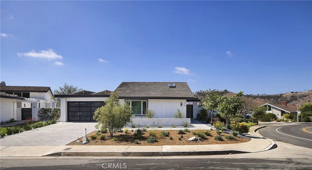 323 Calle Empalme, San Clemente CA 92672 - Photo 12