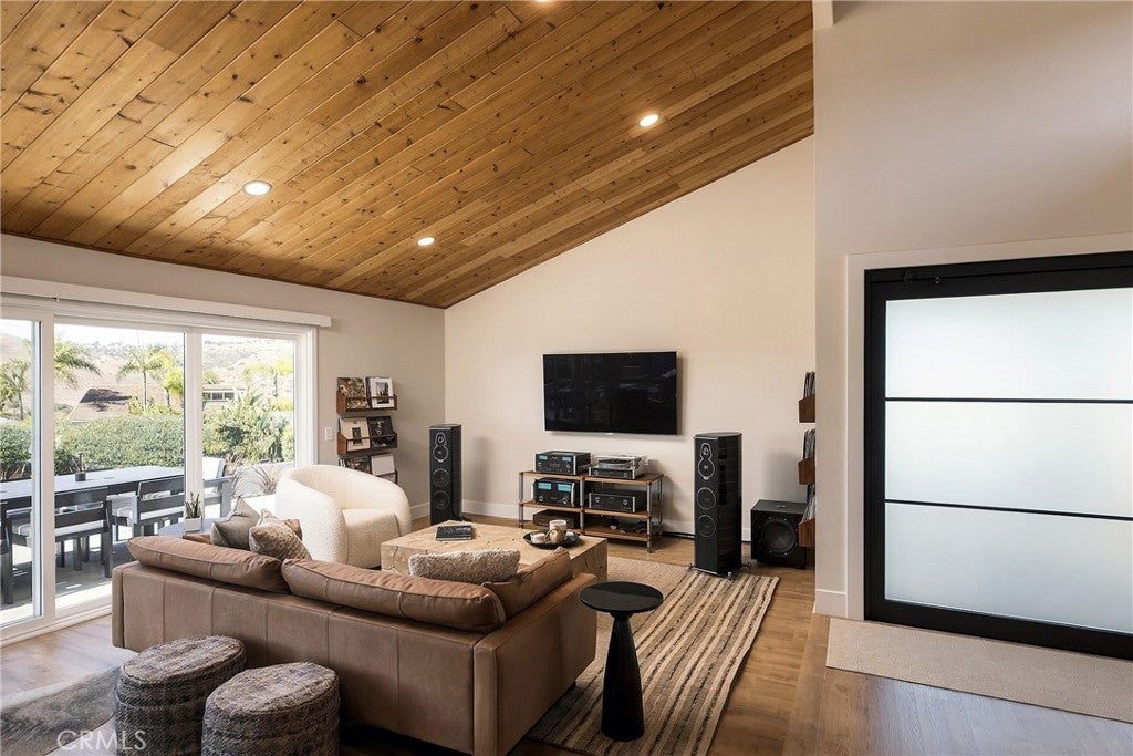 323 Calle Empalme, San Clemente CA 92672 - Photo 26