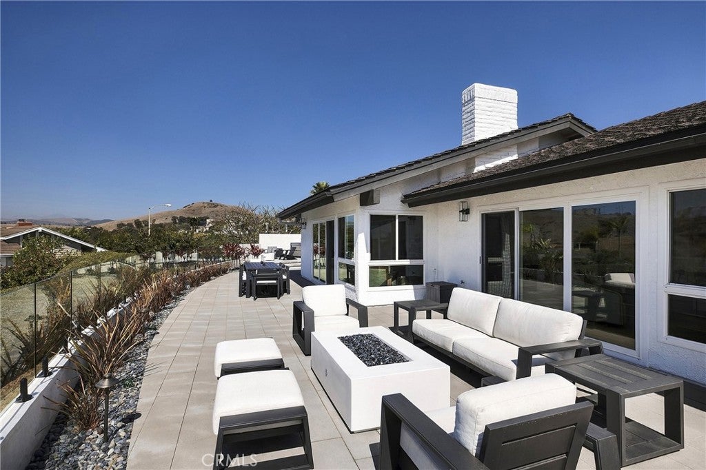 323 Calle Empalme, San Clemente CA 92672 - Photo 22