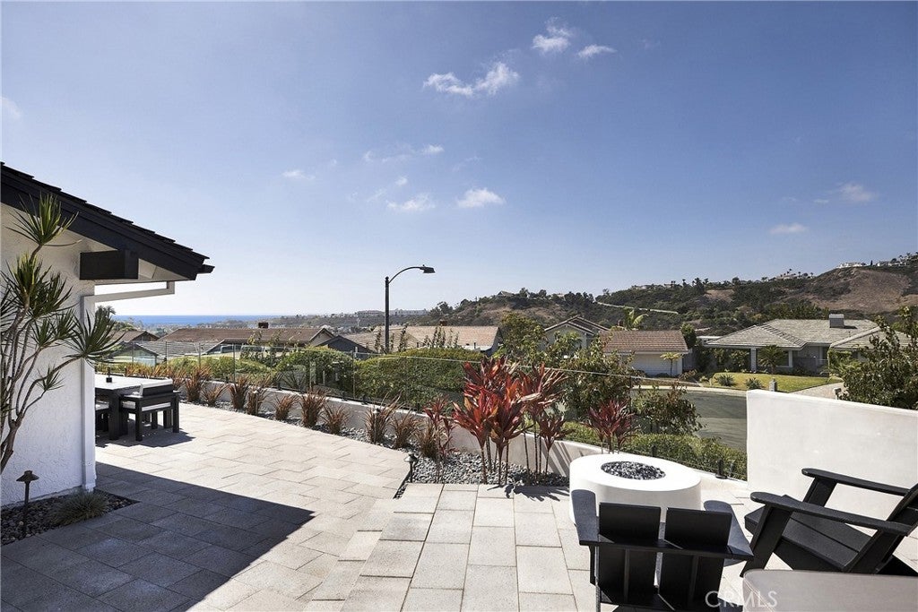 323 Calle Empalme, San Clemente CA 92672 - Photo 18