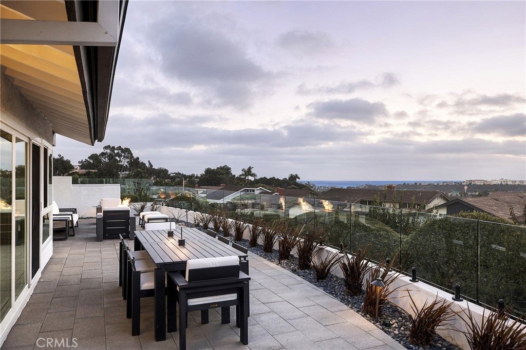323 Calle Empalme, San Clemente CA 92672 - Photo 6