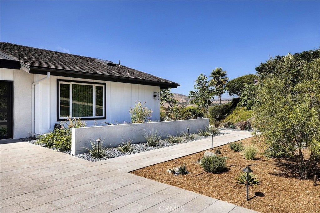323 Calle Empalme, San Clemente CA 92672 - Photo 13