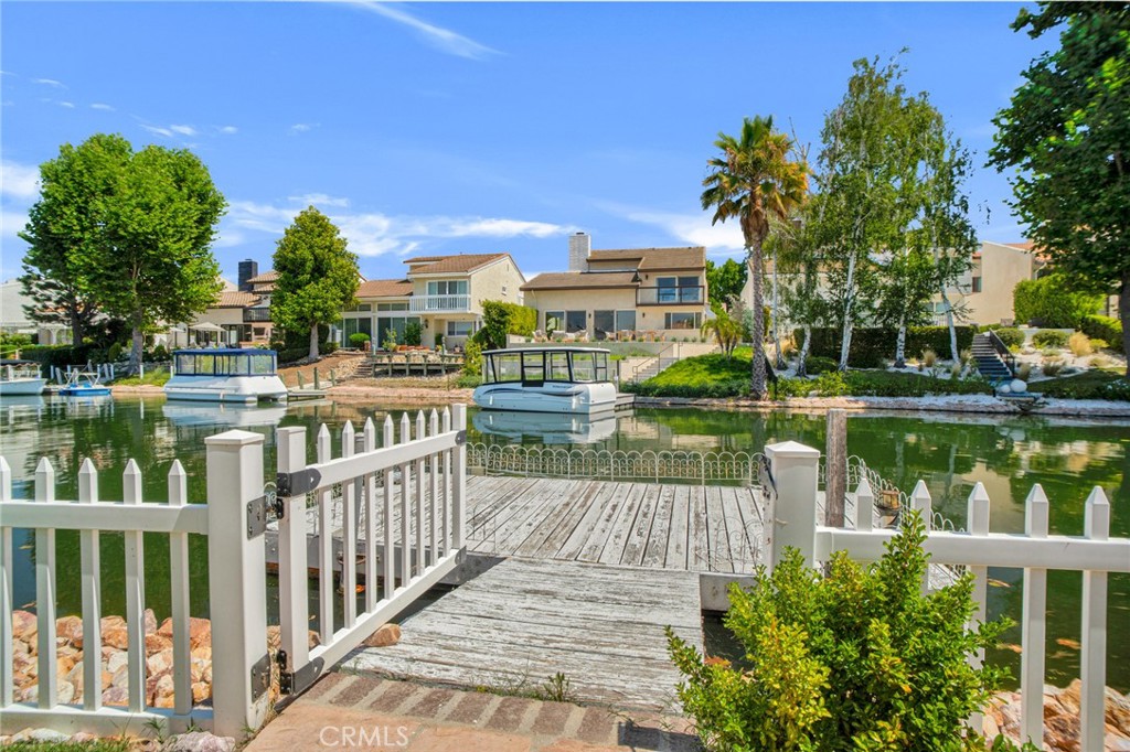 2382 Leeward Circle