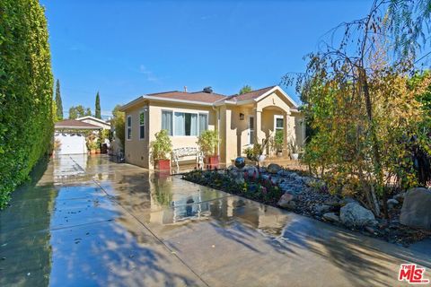 14745 Hartsook Street Sherman Oaks CA 91403