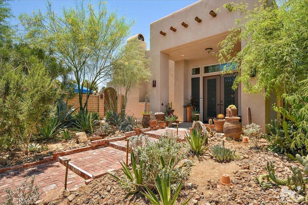 Desert Club Estates - Residential