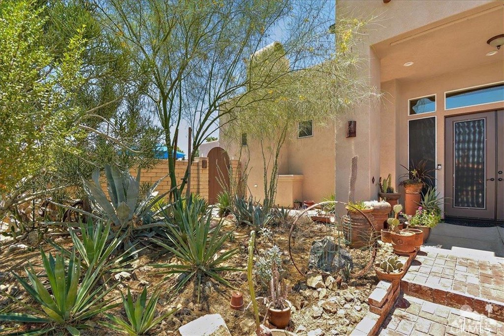 Desert Club Estates - Residential