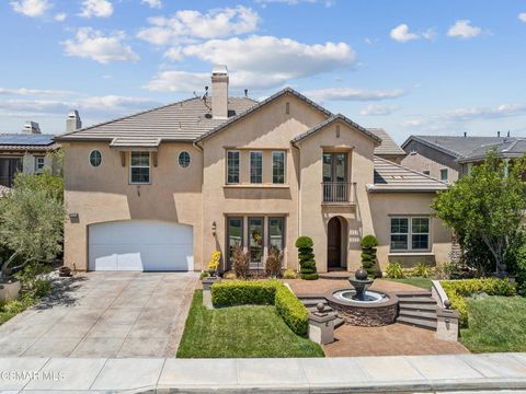 Photo of 3435 Soft Whisper Court, Simi Valley, CA 93065 (MLS # 226002528)