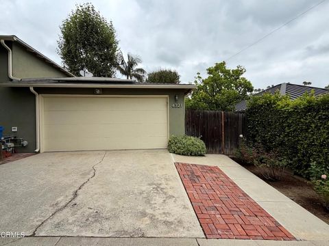 Photo of 4321 Finley Avenue, Los Angeles, CA 90027 (MLS # P1-27865)