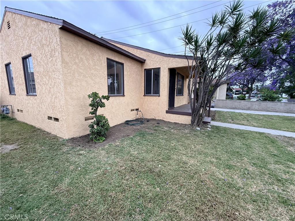 8237 Arnett