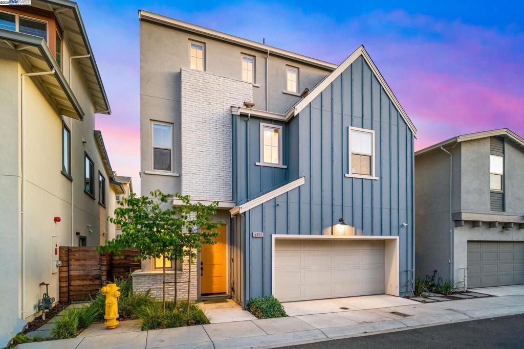 Photo of 5990 Peridot Pl Pl, Dublin, CA 94568 (MLS # 41109810)