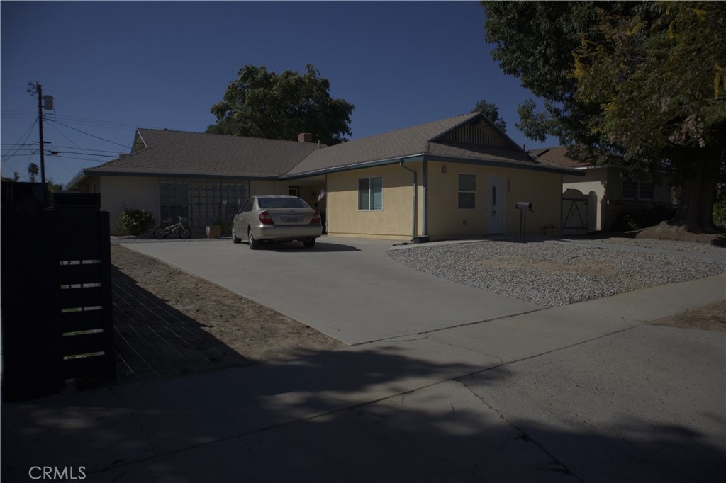 7845 Sausalito Avenue