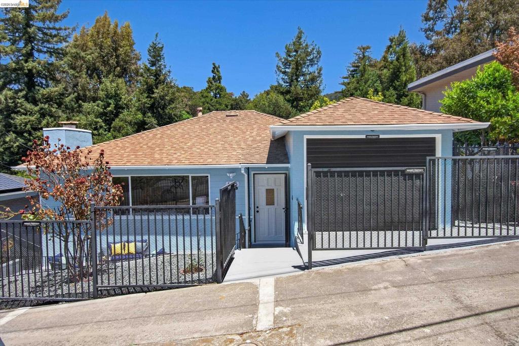 6138 Oakdale Ave AVE