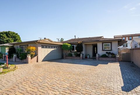 19546 E Calora Street Covina CA 91724