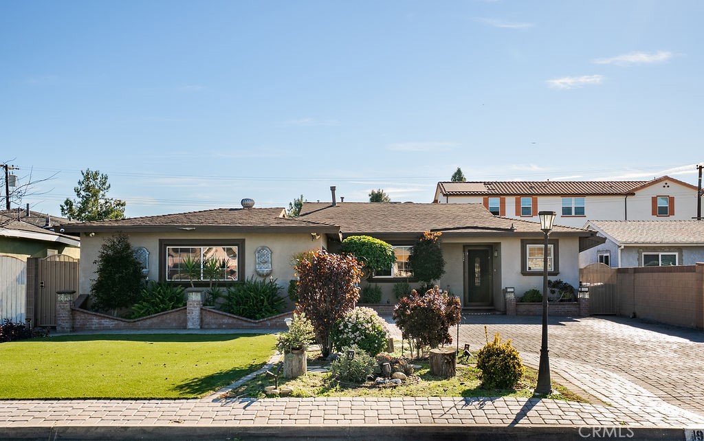 19546 E Calora Street