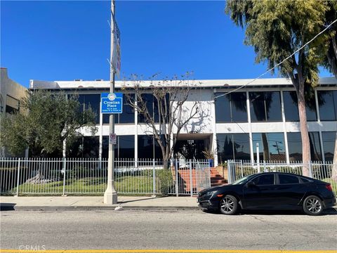 Photo of 624 W 9th Street #101, San Pedro, CA 90731 (MLS # PV26053661)