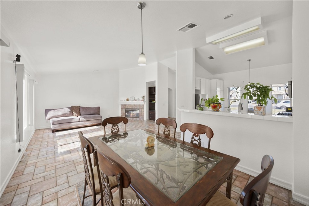 Properties 2 711 Myrtle