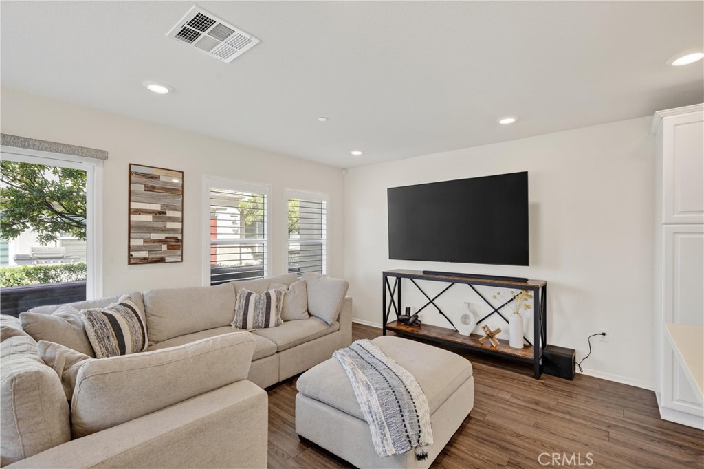 7155 Citrus 411