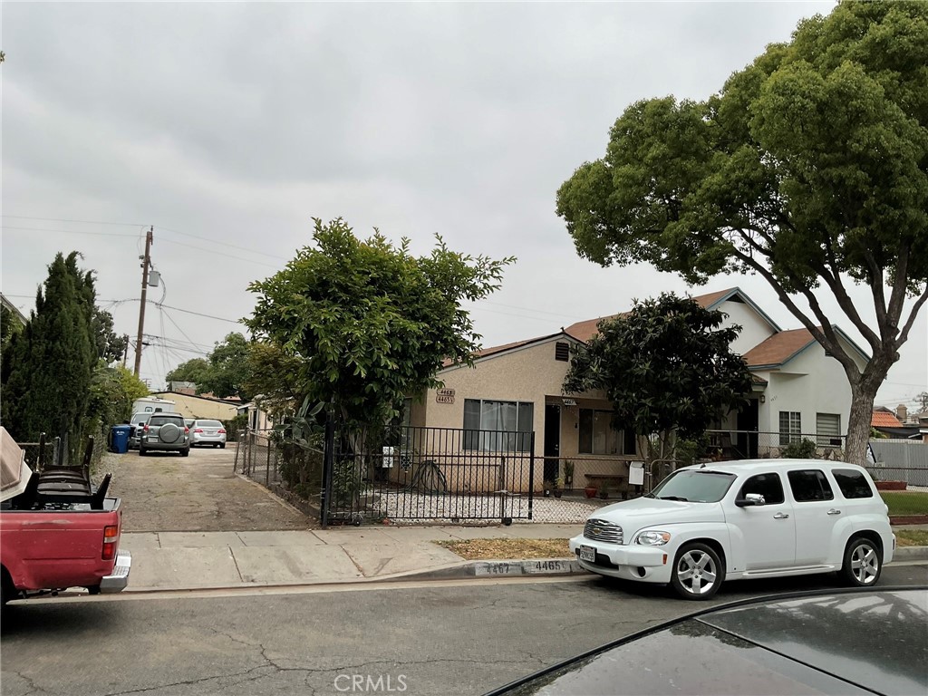 4465 Lovett Street
