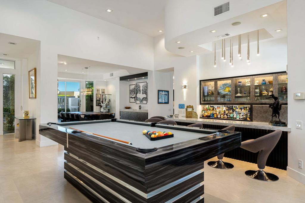 Waterford-420 - Residential