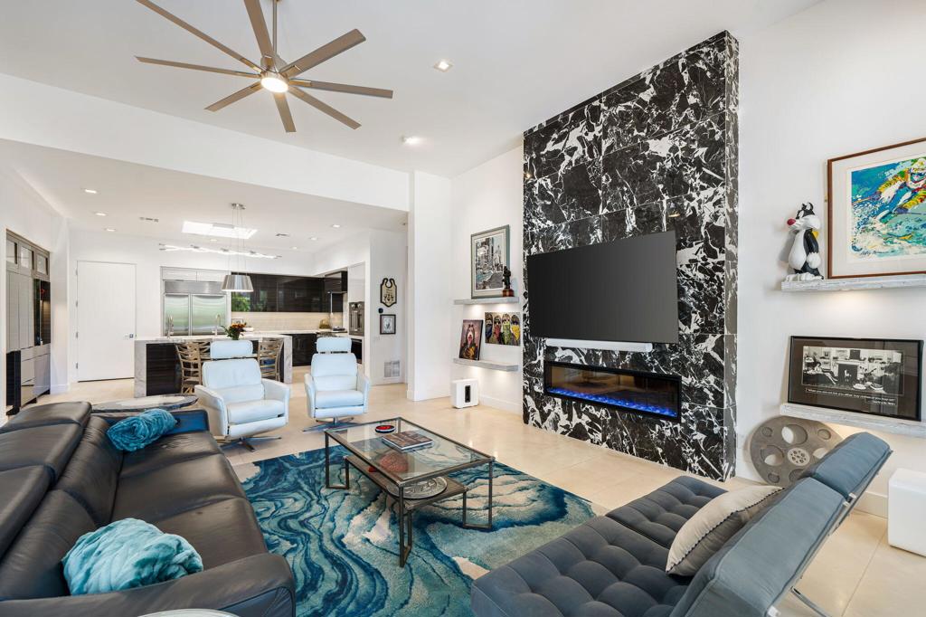 Waterford-420 - Residential