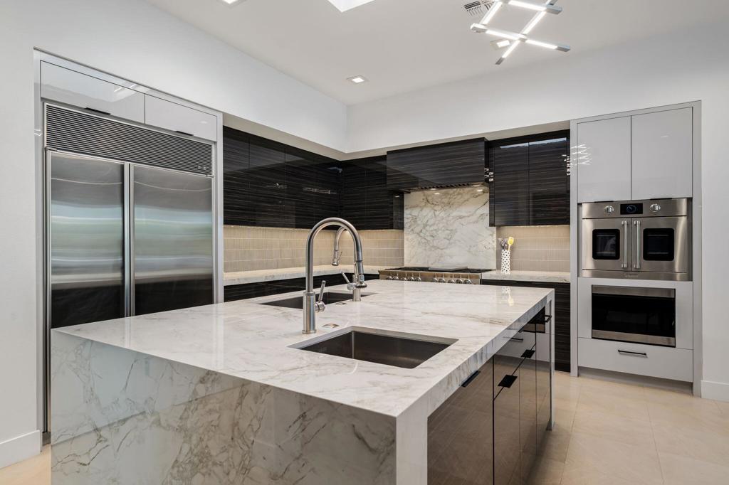 Waterford-420 - Residential