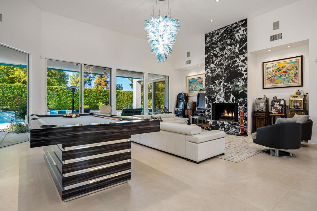 Waterford-420 - Residential