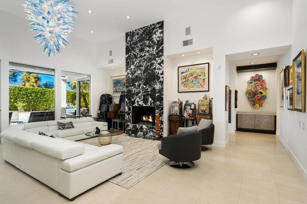 Waterford-420 - Residential