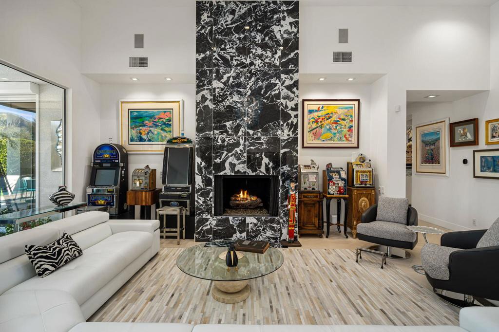 Waterford-420 - Residential