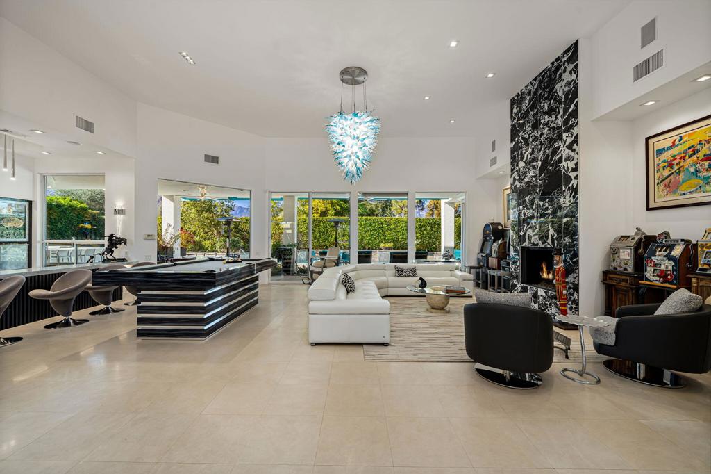 Waterford-420 - Residential