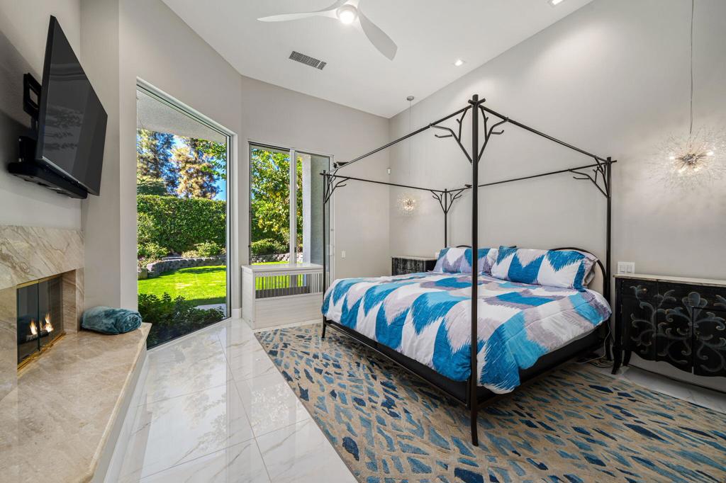 Waterford-420 - Residential