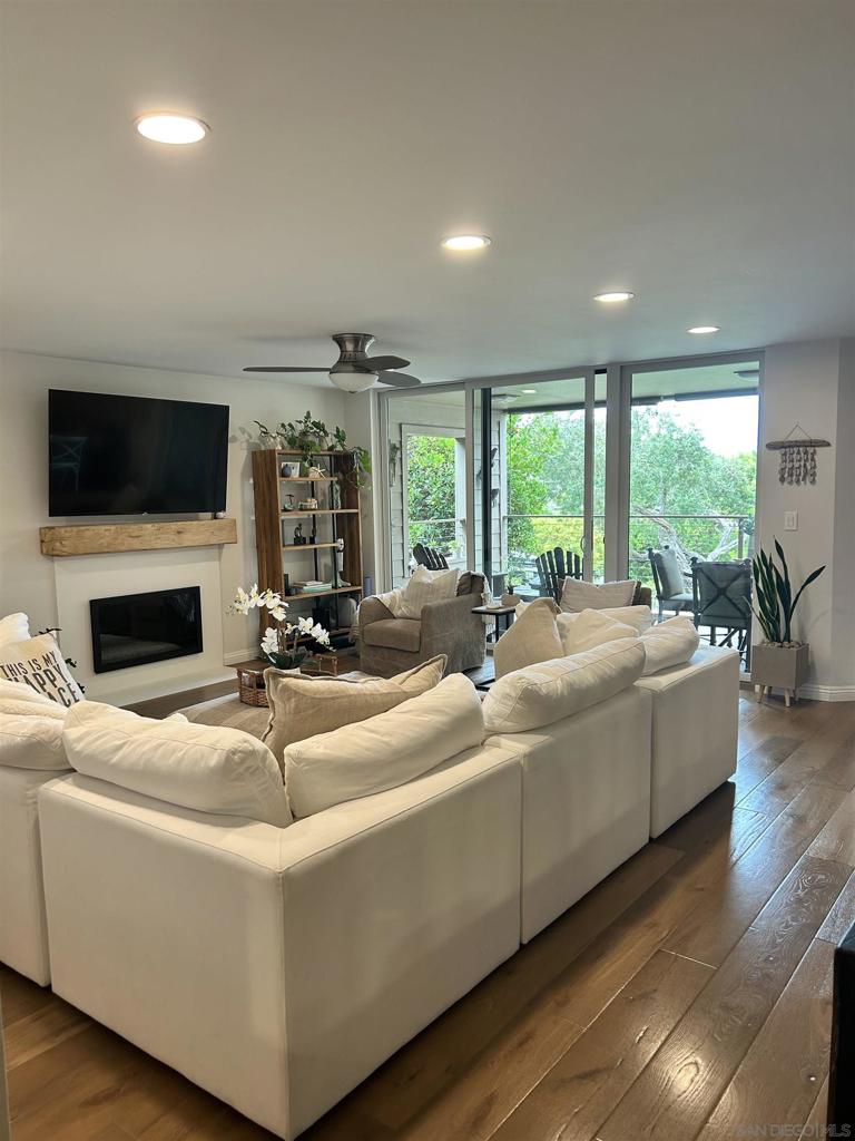 Del Mar - Residential Lease