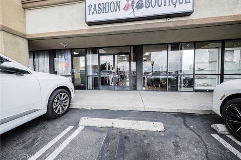 Photo of 12643 Sherman Way #E2, North Hollywood, CA 91605 (MLS # SR25265586)