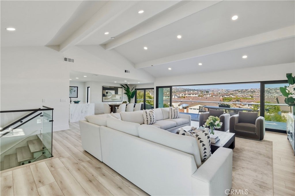 137 Jasmine Creek Dr, Corona Del Mar CA 92625 - Photo 6
