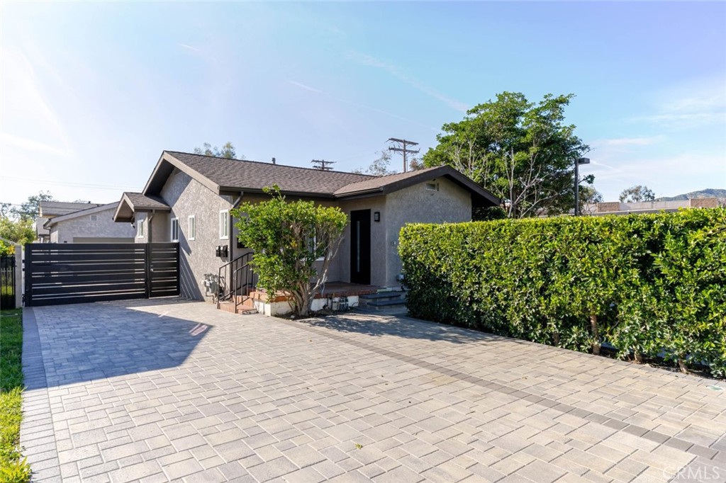 432 W Garfield Avenue