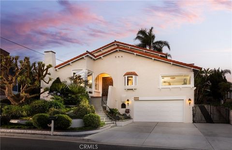 Photo of 26946 Calle Real, Dana Point, CA 92624 (MLS # OC26091369)