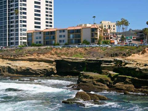 Photo of 909 Coast Boulevard #2, La Jolla, CA 92037 (MLS # 100066329)