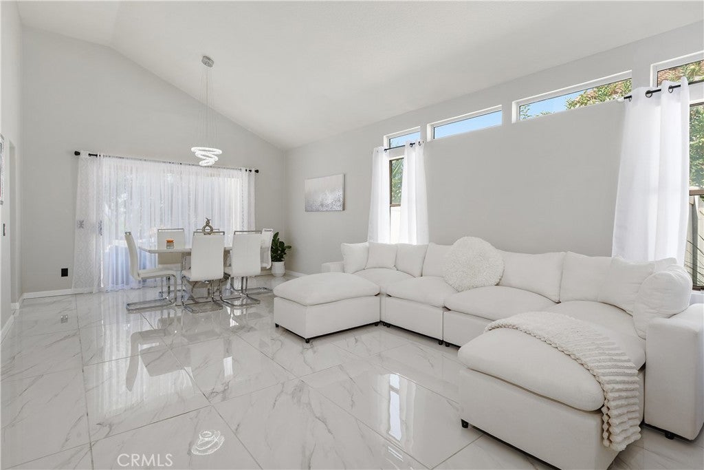 29253 Greenbrier Place