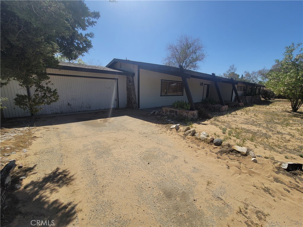 13913 Seminole Road
