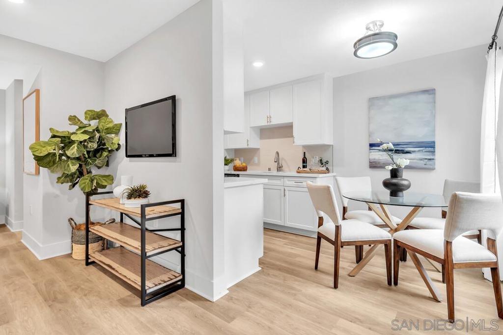 Welcome to modern living in the vibrant La Jolla Village! This stylish junior-1 bedroom condo spans 504 SF and offers a fresh, contemporary feel with brand new upgrades throughout. Step inside to find sleek vinyl plank flooring that complements the open, versatile layout. The newly renovated kitchen is a highlight, designed with modern finishes along with dual-pane windows, custom paint and remodeled bathroom. Situated just minutes from La Jolla’s beaches and the bustling UCSD campus, this location provides easy access to a variety of shopping and dining options.