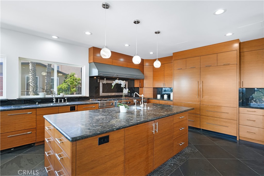 Sunset Beach (SUNB) - Residential