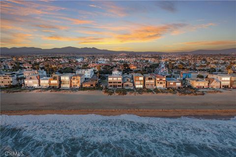 Photo of 16601 S Pacific Avenue, Sunset Beach, CA 90742 (MLS # OC25218920)