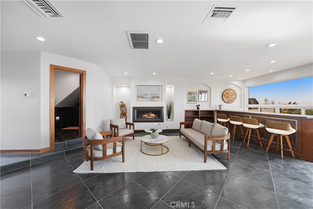 Sunset Beach (SUNB) - Residential