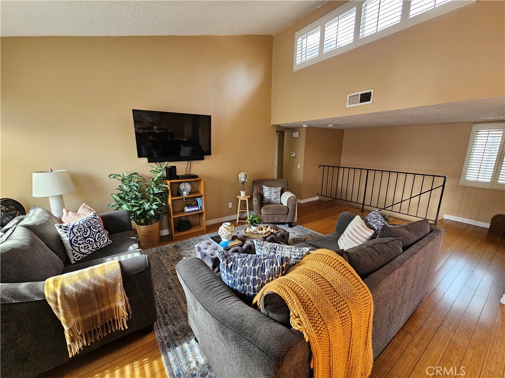 9431 Shadowood Drive E