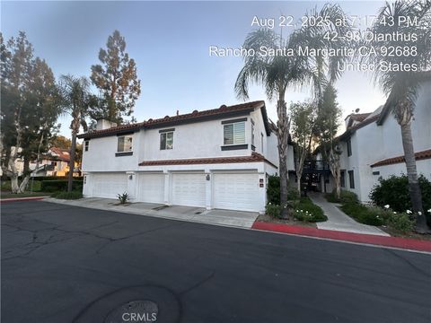 Photo of 54 Dianthus, Rancho Santa Margarita, CA 92688 (MLS # OC25201210) Photo of 54 Dianthus, Rancho Santa Margarita, CA 92688 (MLS # OC25201210)